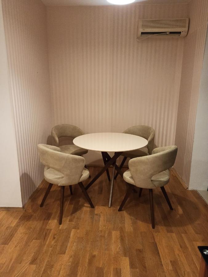 Apartman Klara Petrovac Exteriér fotografie